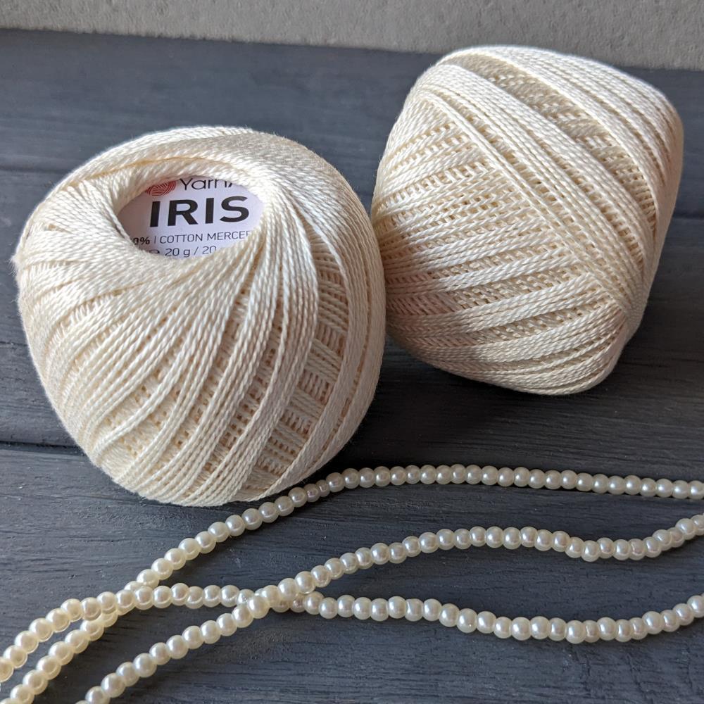Bavlnená priadza YarnArt Iris, 138 m, farba: Mliečna 911