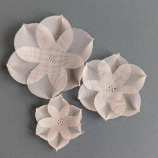 Šifónový kvet marshmallow broskyňový, 4 cm