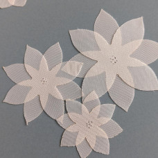 Šifónový kvet, pikantná broskyňa, 3 cm