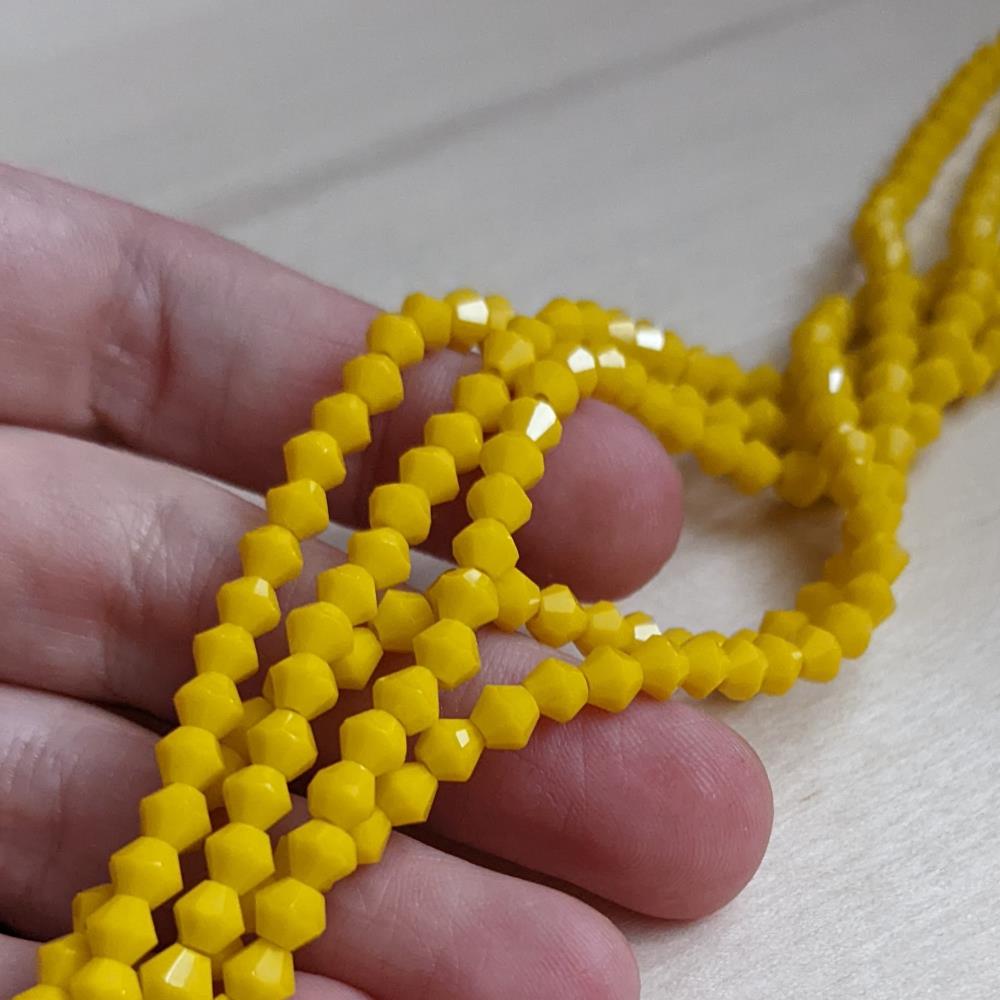 dvojkužeľ žltý matný 4 mm