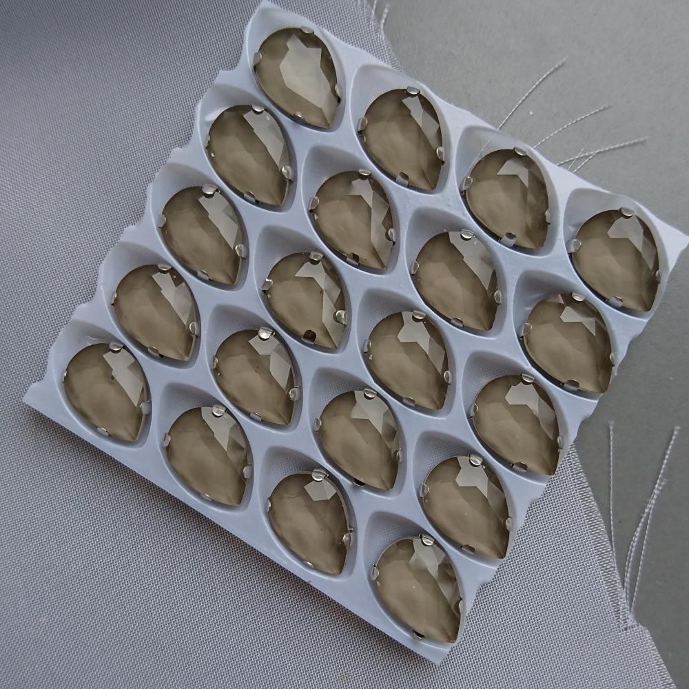 Drahokamová kvapka 10*14 dymový opál