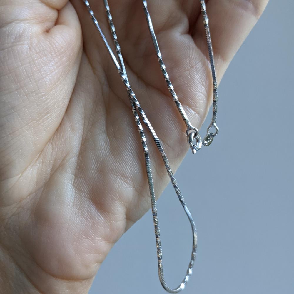 Špirálová retiazka Xuping s ródiom, 45 cm