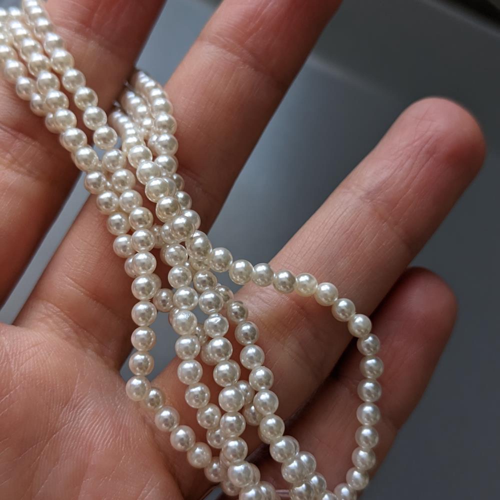 Imitácia perlete, niť 2,2 mm, 38 cm