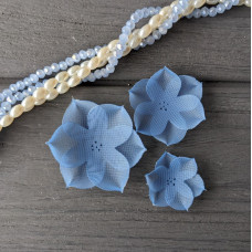 Šifónový kvet marshmallow nebesky modrý 4 cm