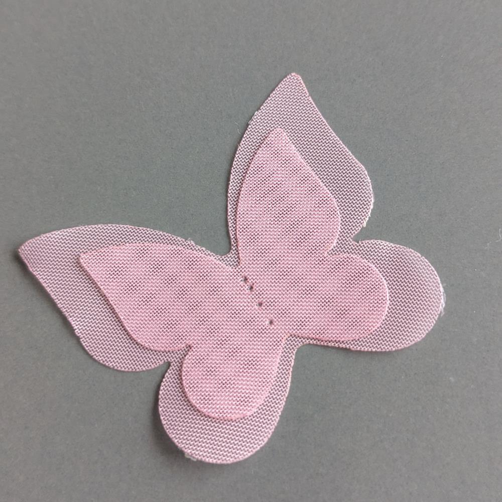 Jednoduchý ružový šifónový motýľ, 4,5 x 4 cm