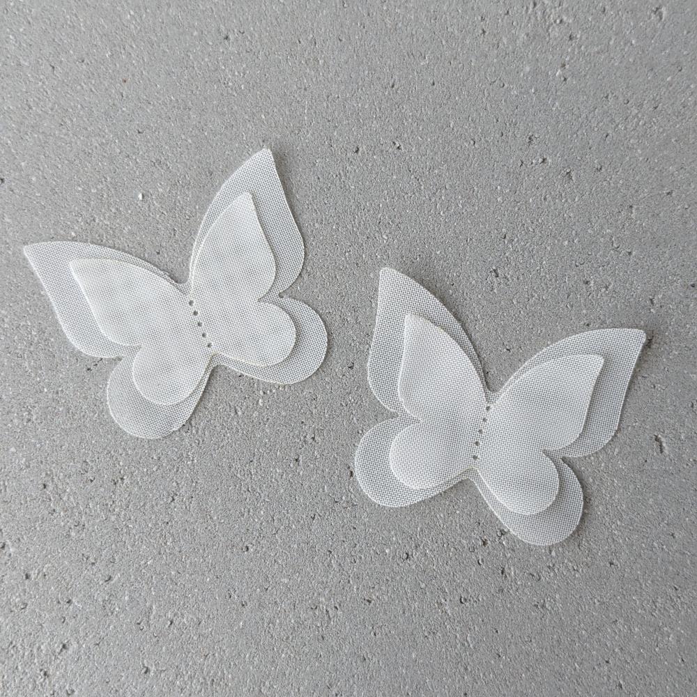 Motýlí šifónový vzor, ​​jednofarebný, slonovinová farba 4,5*4 cm